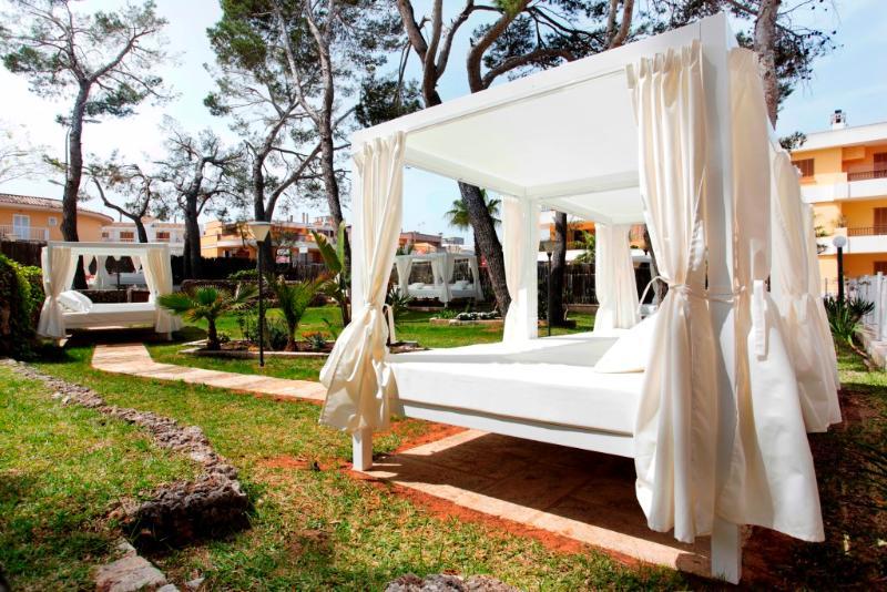 Grupotel Montecarlo Can Picafort  Bagian luar foto