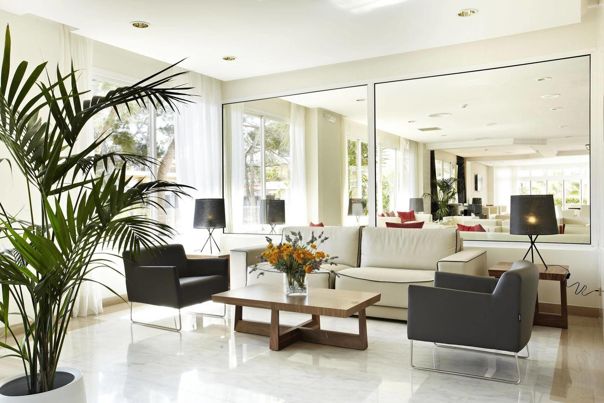 Grupotel Montecarlo Can Picafort  Bagian luar foto